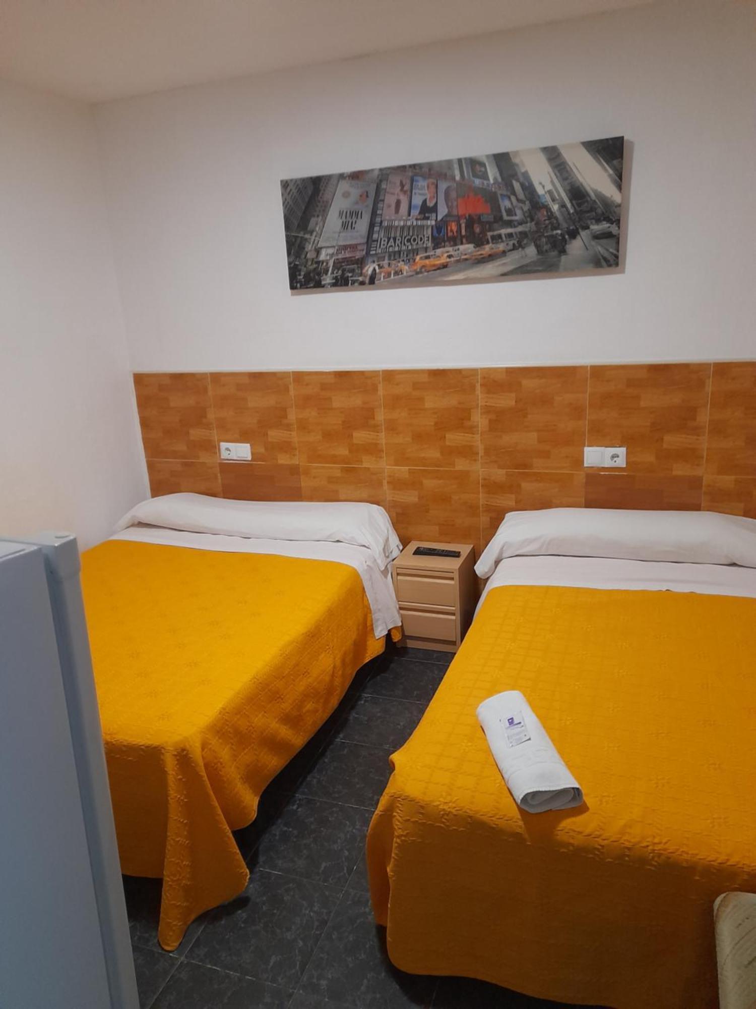 Habitaciones Familiares Con Bano Privado Lf - Sin Ascensor Zaragoza Kültér fotó